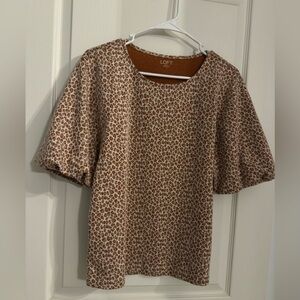 LOFT Tan and White Leopard Print Short Sleeve Top